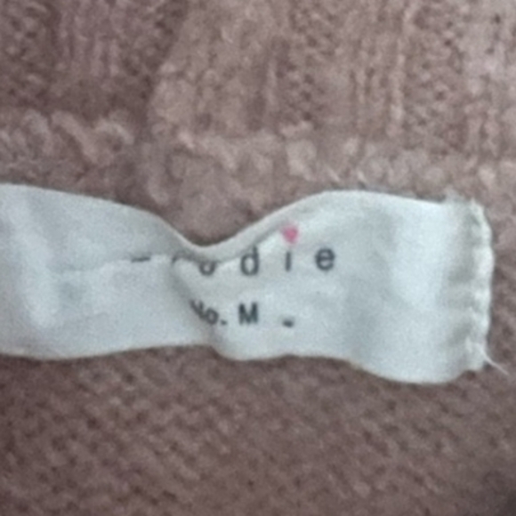 ELODIE Light Camel Beautiful Thick Sleeveless Turtleneck Sweater Blouse - Picture 2 of 6